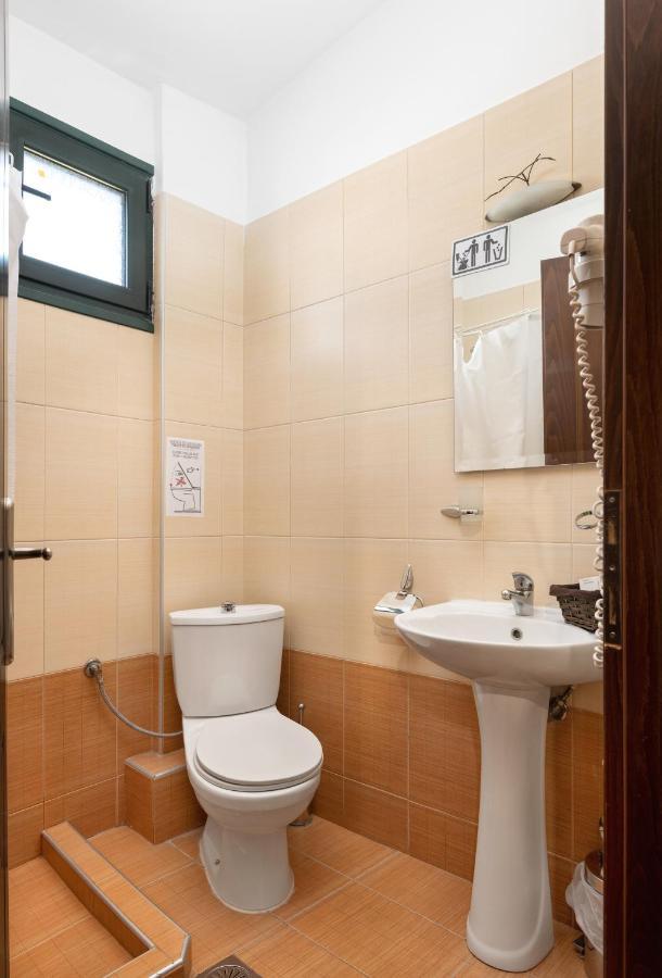 Limnaio Hotel Chrysohorafa Luaran gambar