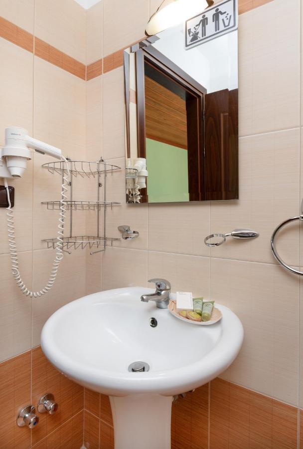 Limnaio Hotel Chrysohorafa Luaran gambar