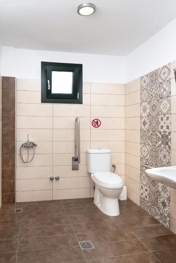 Limnaio Hotel Chrysohorafa Luaran gambar